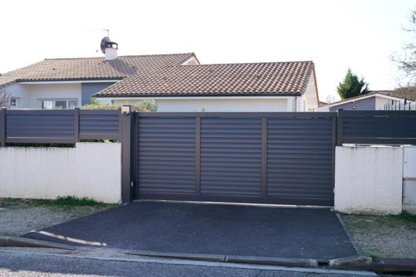 Einfahrtstor kaufen Betonzaun bremen Sichtschutz brando GmbH3